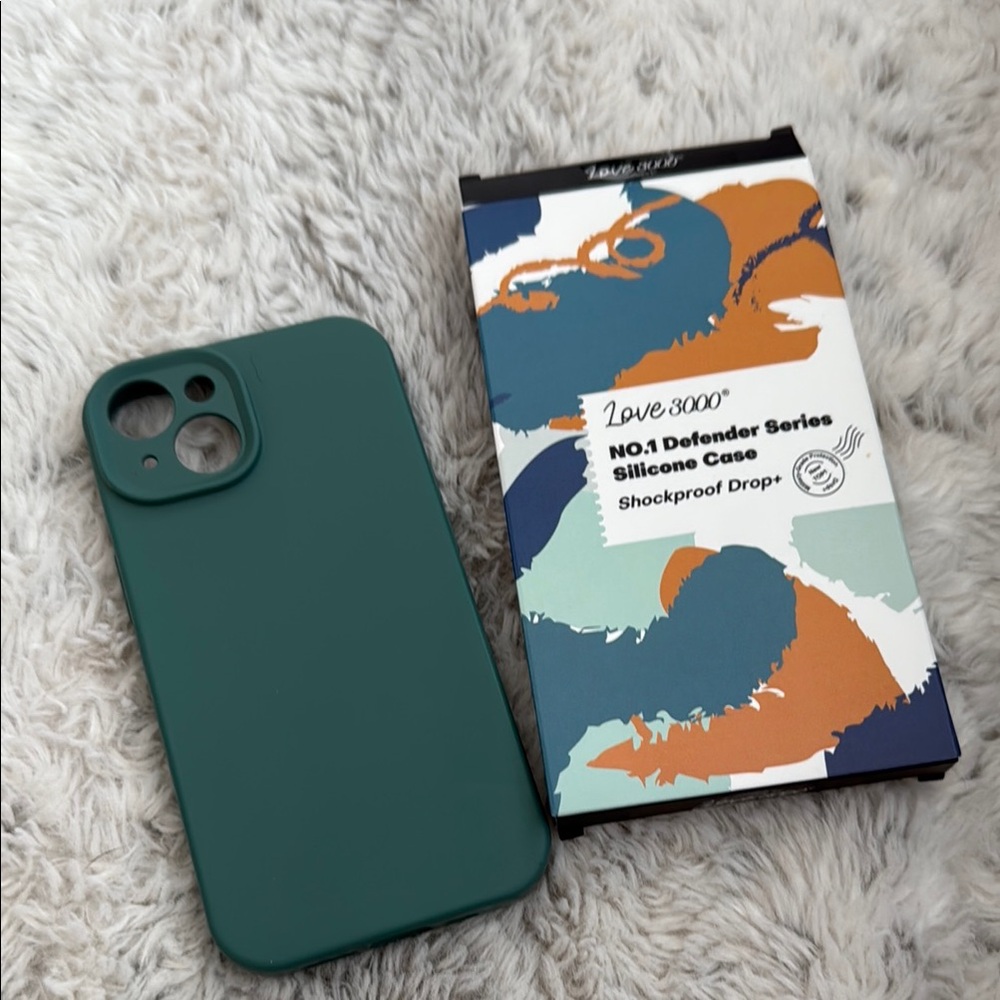 Green Silicone iPhone 14 Case
